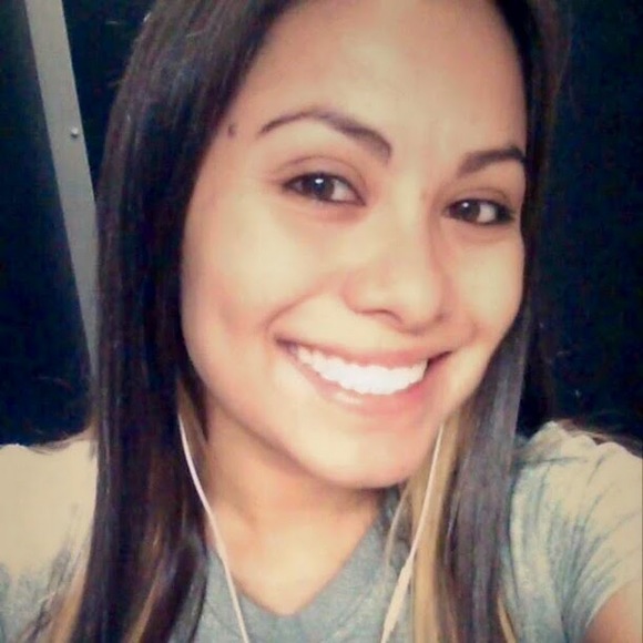 Meet your Posher, Silvia - Picture 1 of 1